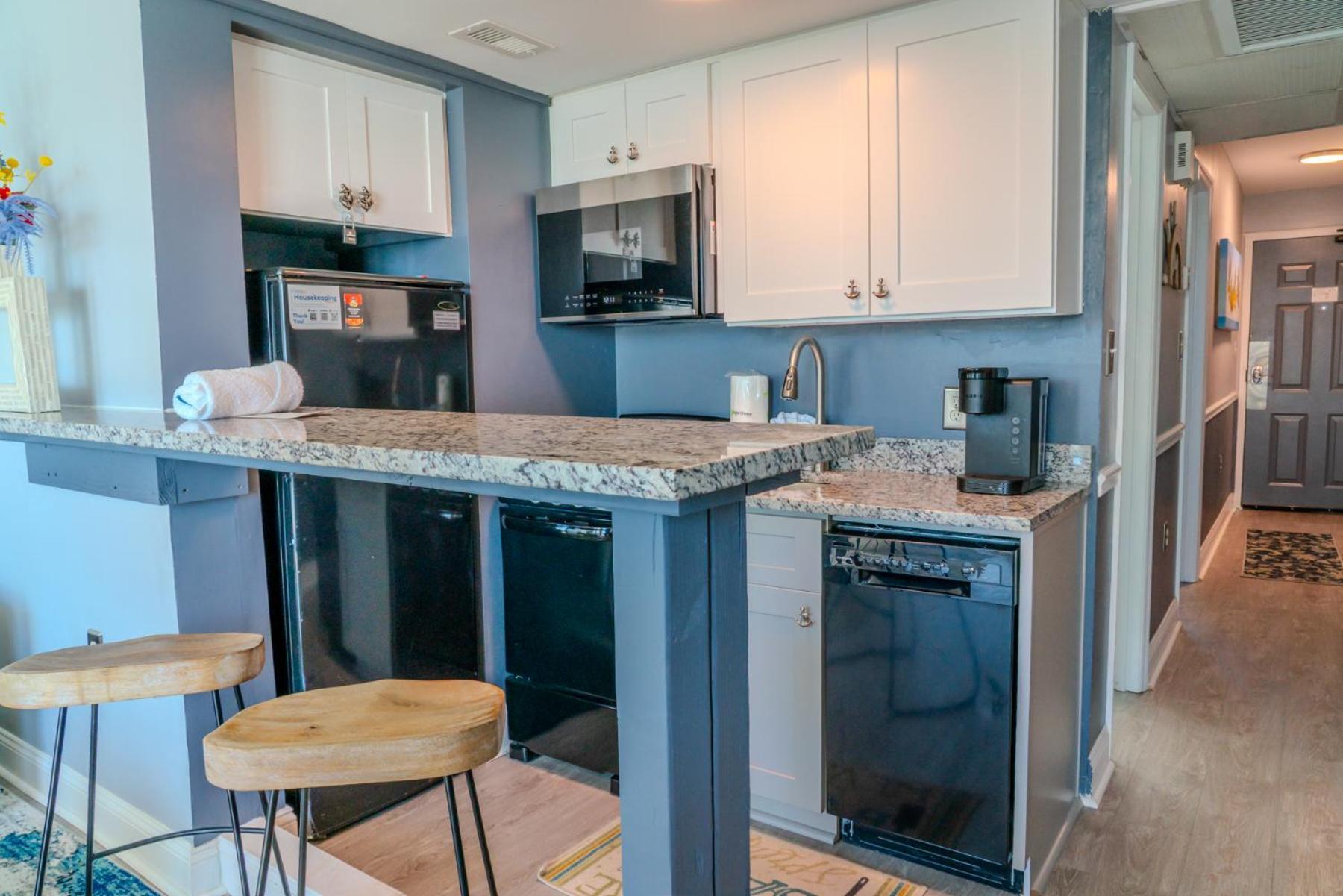 Ocean View Double Suite! Sleeps 4 Meridian Plaza 705 미를 비치 외부 사진